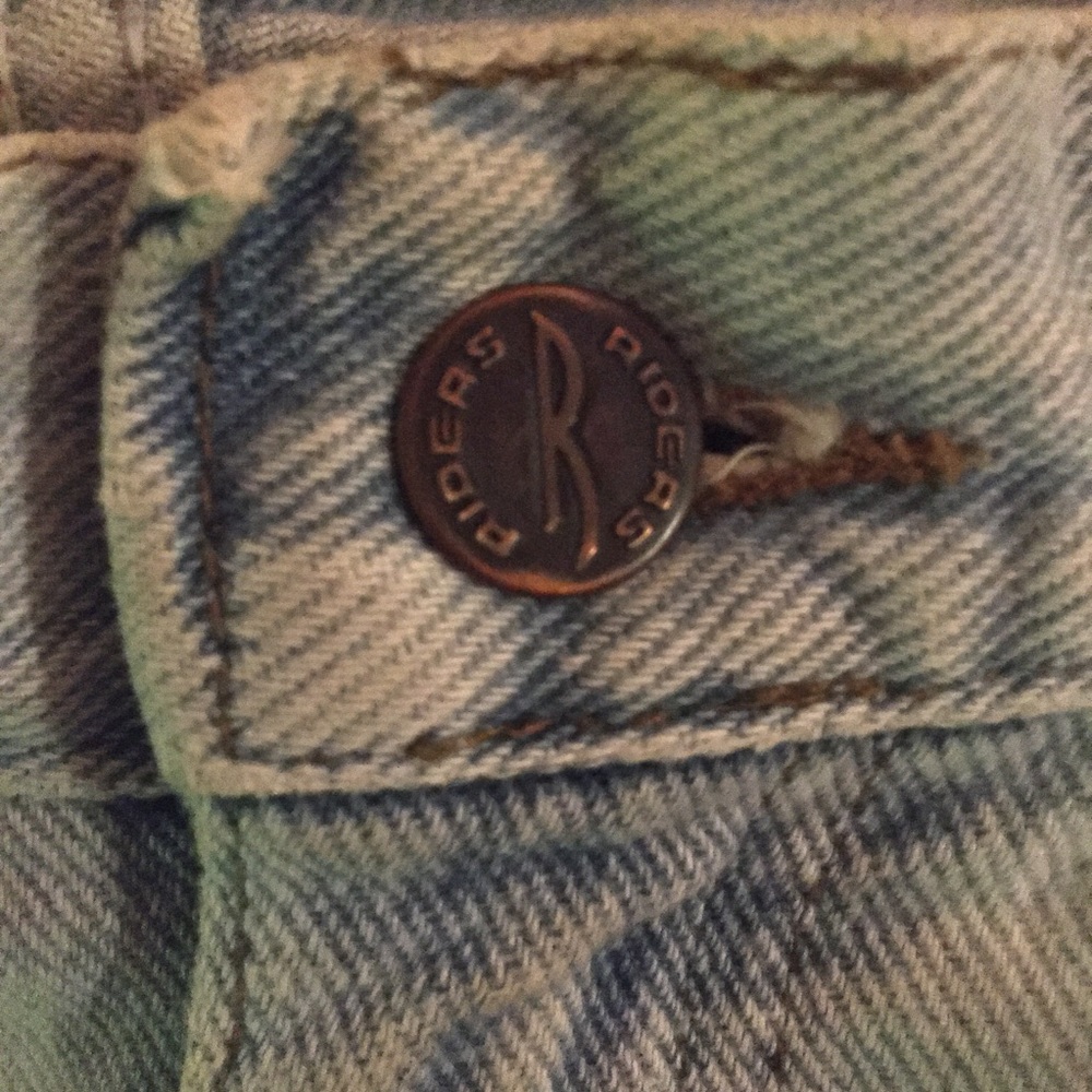 Lee Riders Cut Off Shorts - Picture 6 of 7